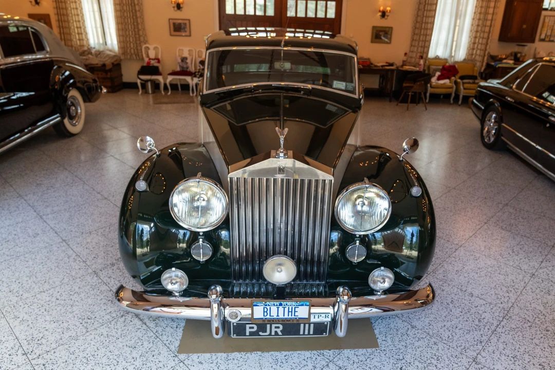 1956 Rolls-Royce Silver Wraith I - Image 2 of 31