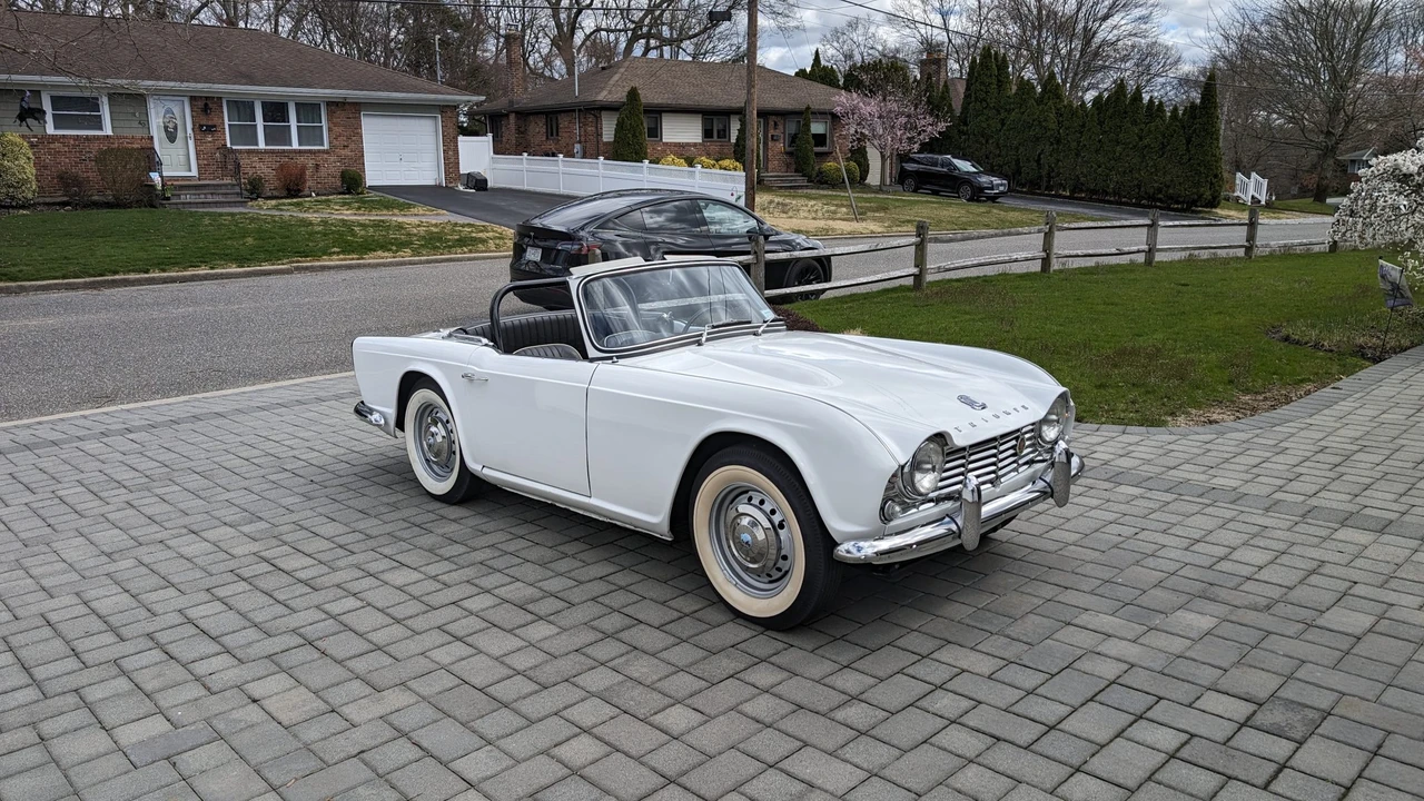 1964 Triumph TR4 - Image 14 of 31
