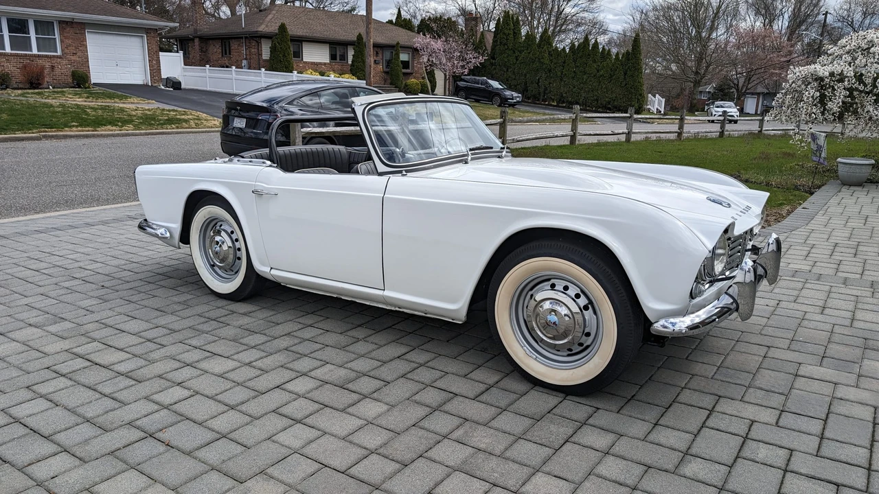 1964 Triumph TR4 - Image 13 of 31