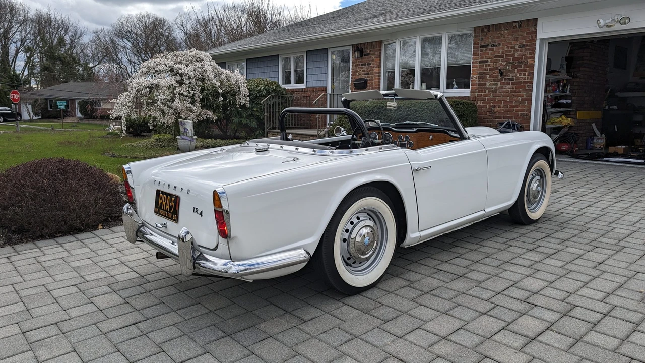 1964 Triumph TR4 - Image 11 of 31
