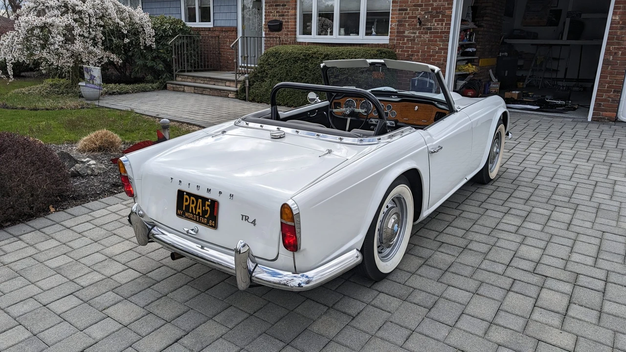 1964 Triumph TR4 - Image 10 of 31