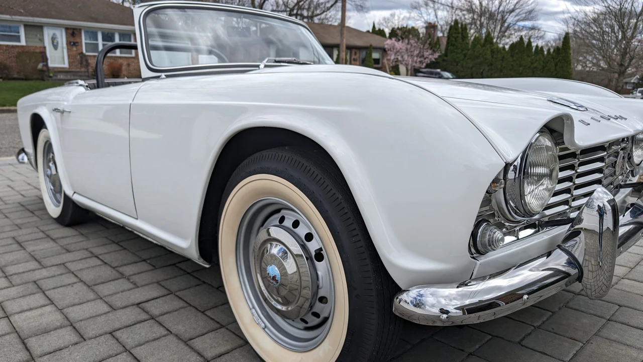 1964 Triumph TR4 - Image 16 of 31