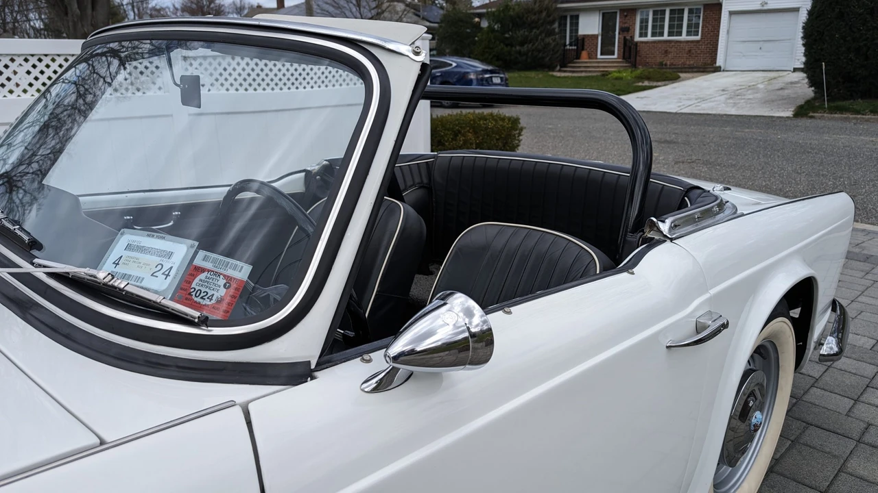 1964 Triumph TR4 - Image 19 of 31