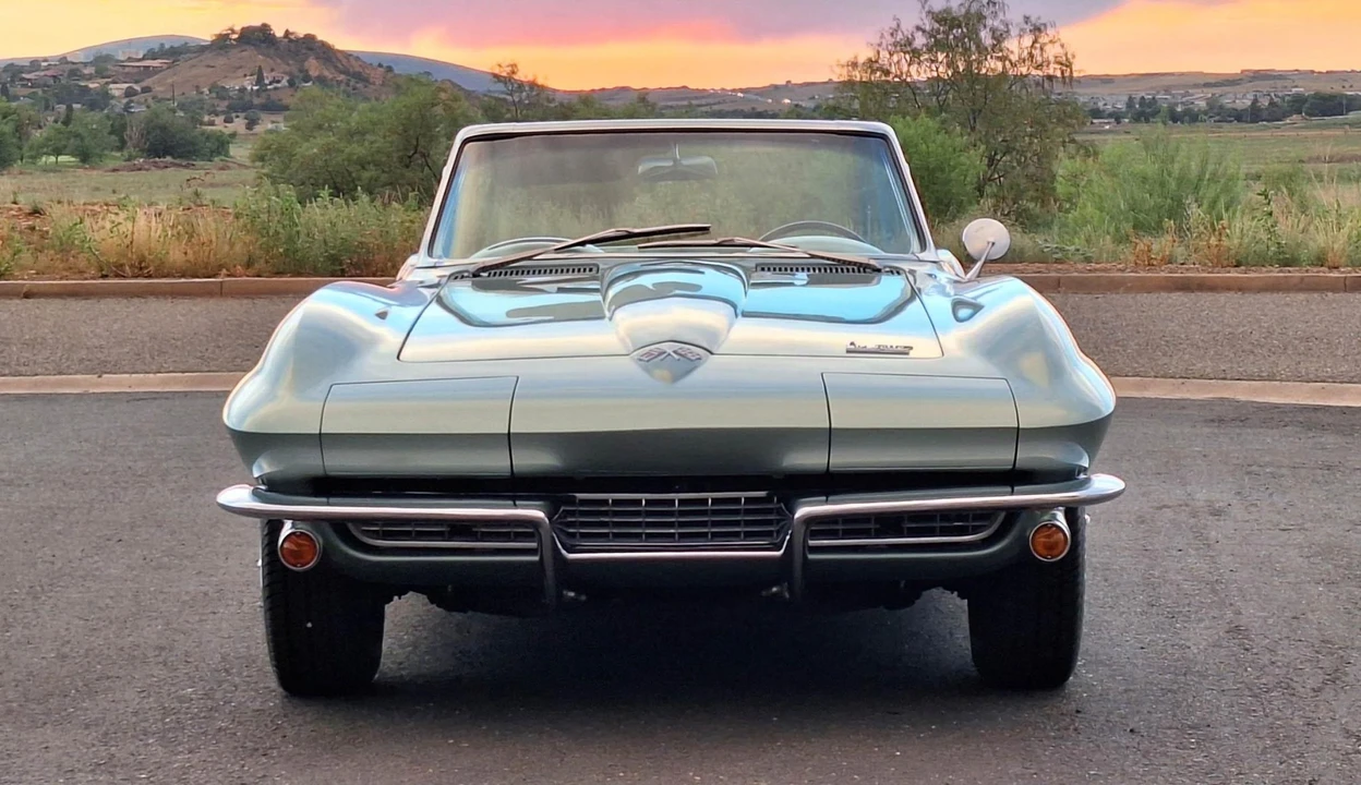 1966 Chevrolet Corvette C2 - Image 3 of 31