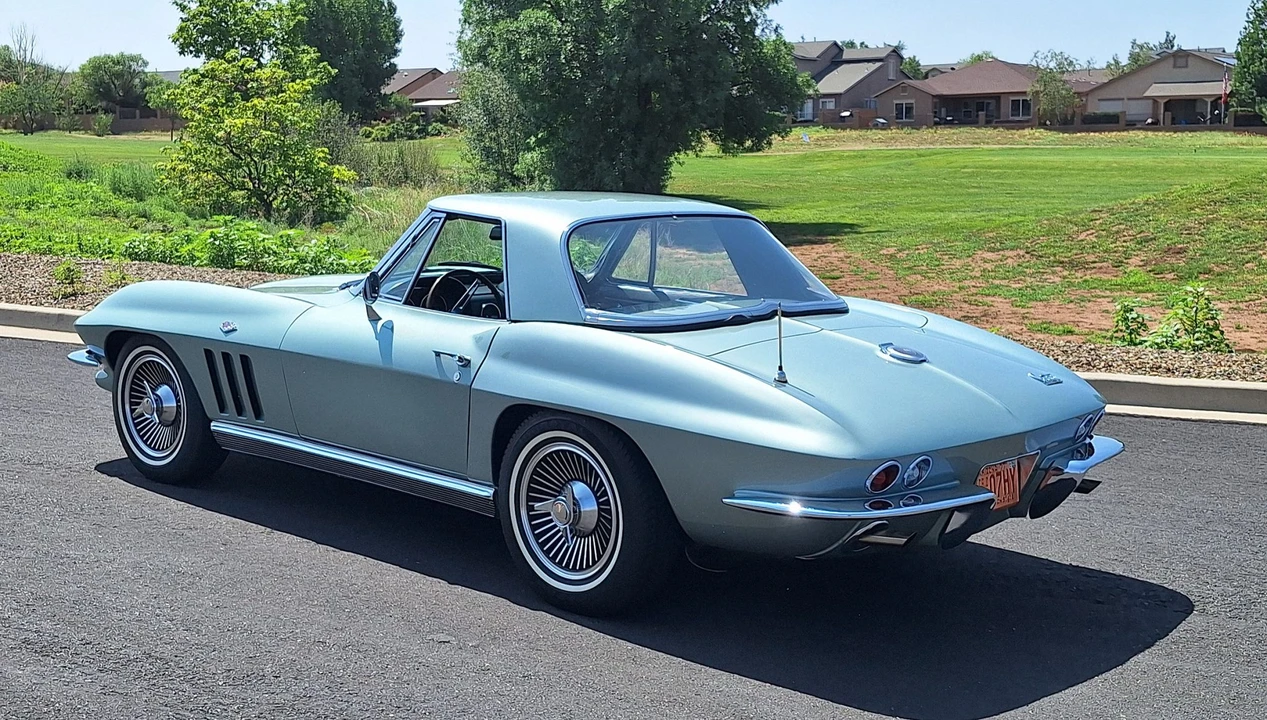 1966 Chevrolet Corvette C2 - Image 22 of 31