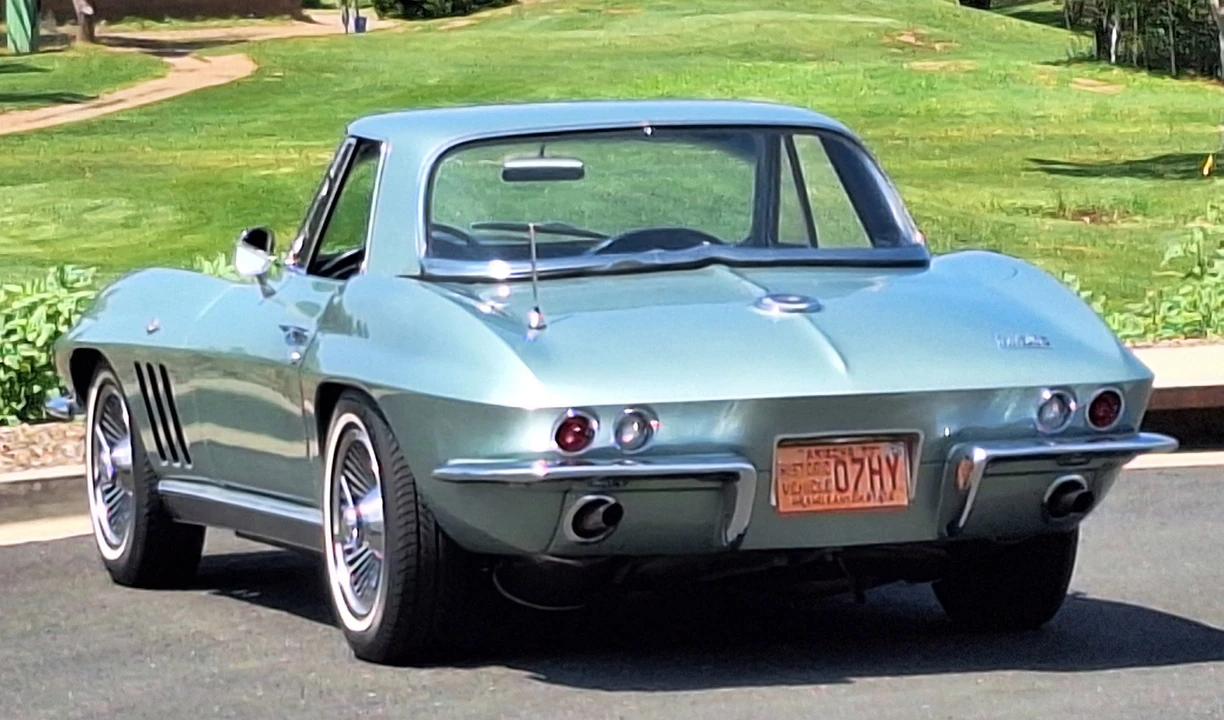 1966 Chevrolet Corvette C2 - Image 20 of 31