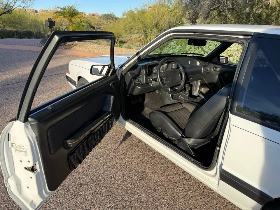 1990 Ford Mustang 3rd Gen - Image 7 of 11