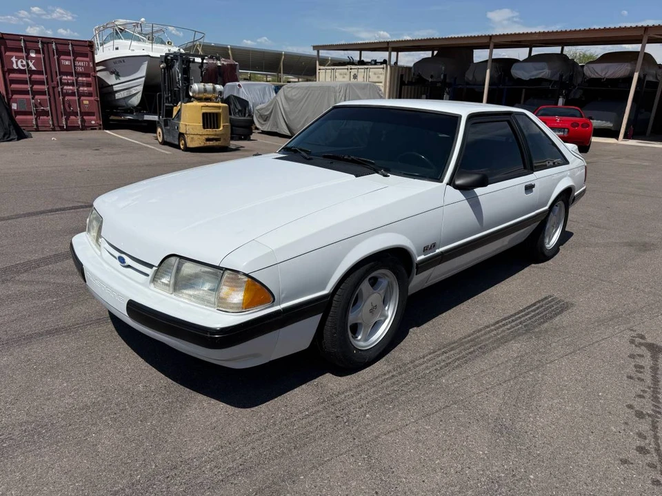 1990 Ford Mustang 3rd Gen - Image 5 of 11