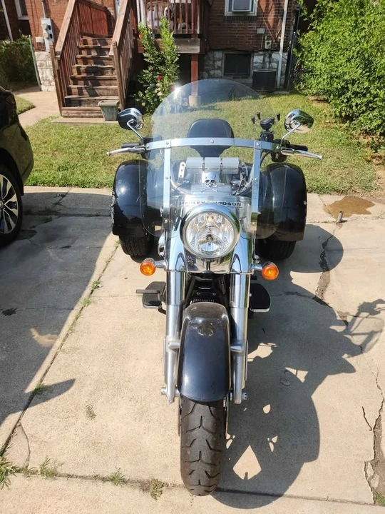 2021 Harley-Davidson Touring Milwaukee-Eight - Image 2 of 8