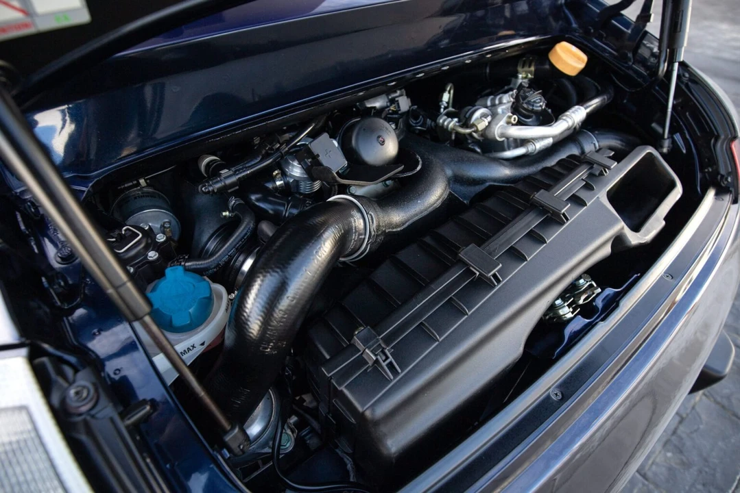 2002 Porsche 996 Turbo - Image 10 of 12