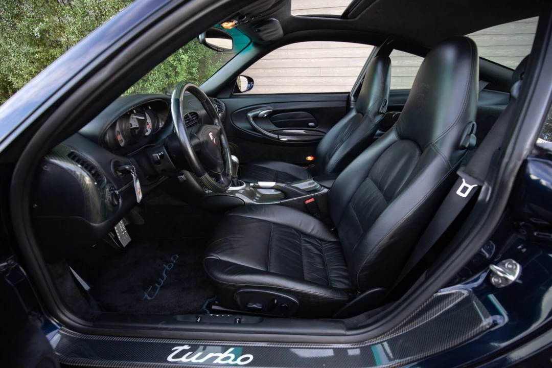 2002 Porsche 996 Turbo - Image 9 of 12