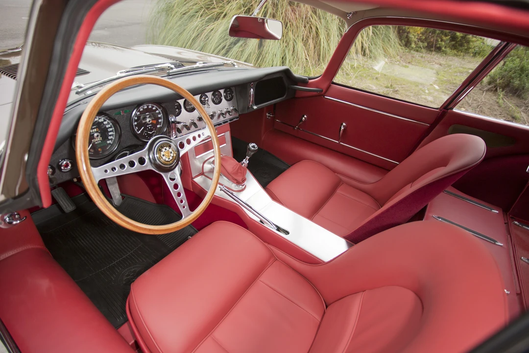 1962 Jaguar E-Type Series 1 - Image 8 of 11