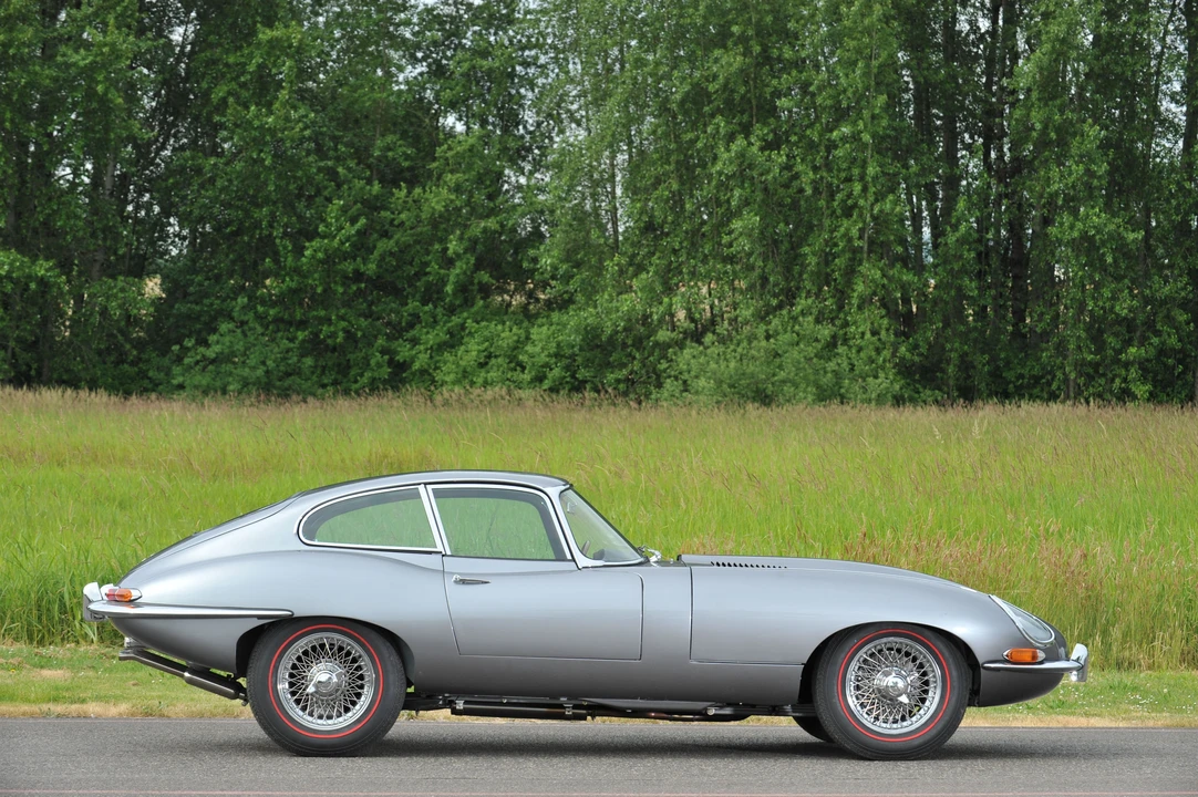 1965 Jaguar E-Type Series 1 - Image 9 of 15