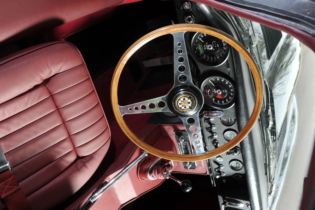 1965 Jaguar E-Type Series 1 - Image 2 of 15