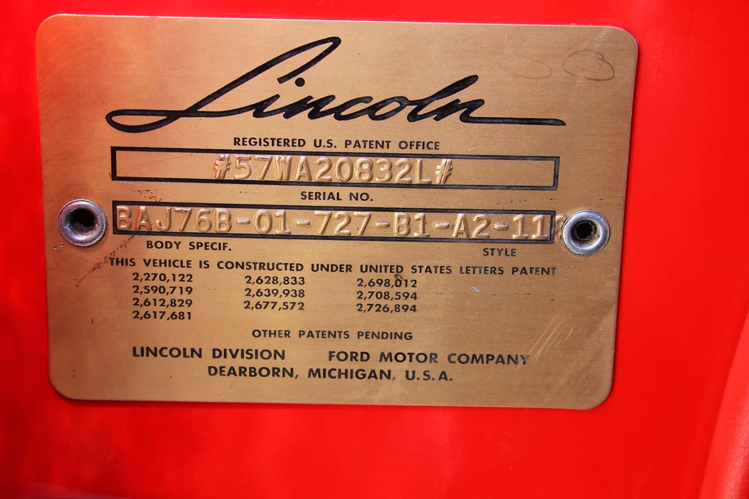 1957 Lincoln Premiere - Image 4 of 7