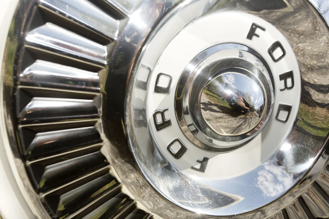 1957 Ford Thunderbird 1st Gen - Image 22 of 22