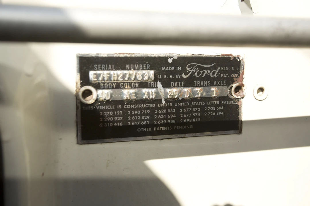 1957 Ford Thunderbird 1st Gen - Image 9 of 22