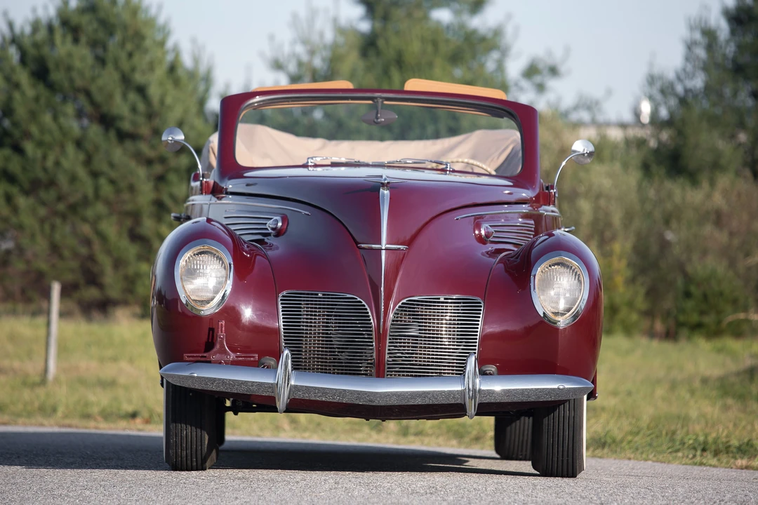 1938 Lincoln Zephyr - Image 10 of 15