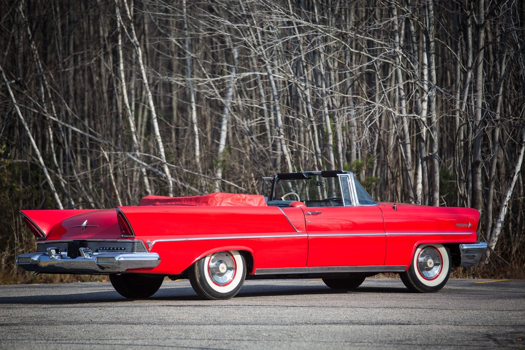 1957 Lincoln Premiere - Image 11 of 11