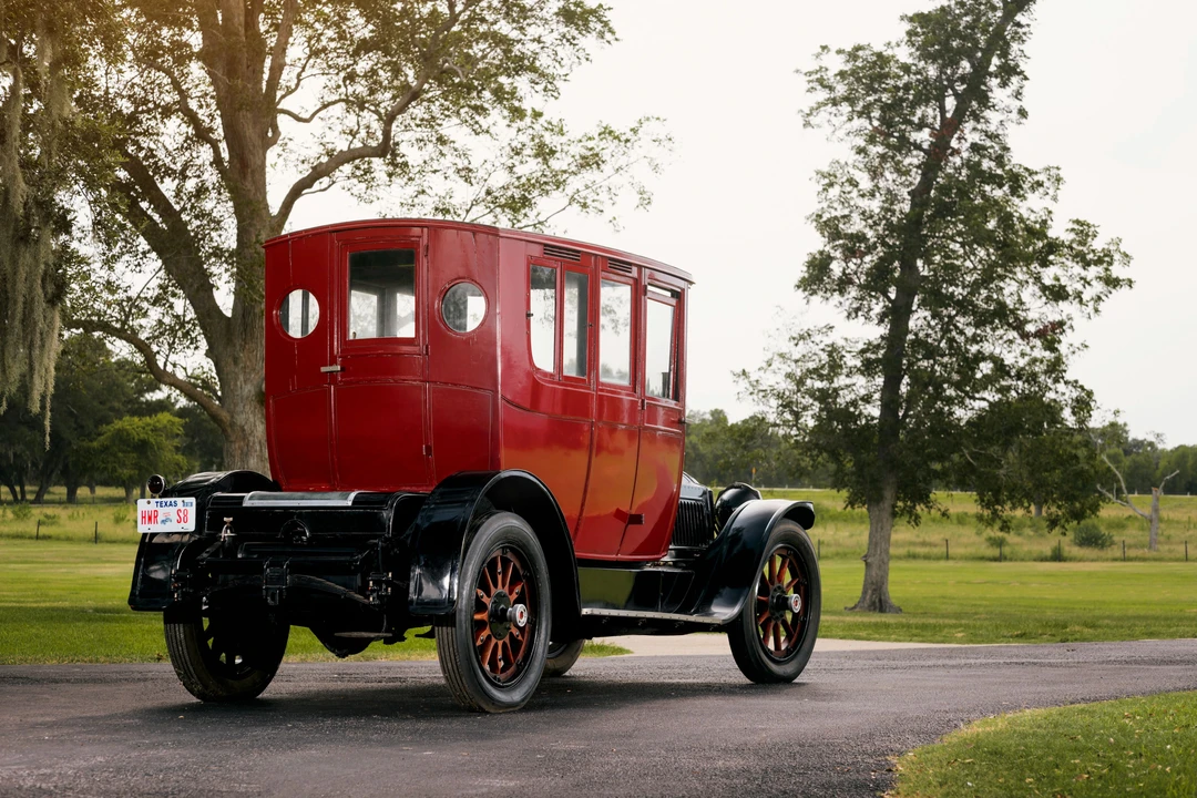 1917 Packard Twelve - Image 10 of 31