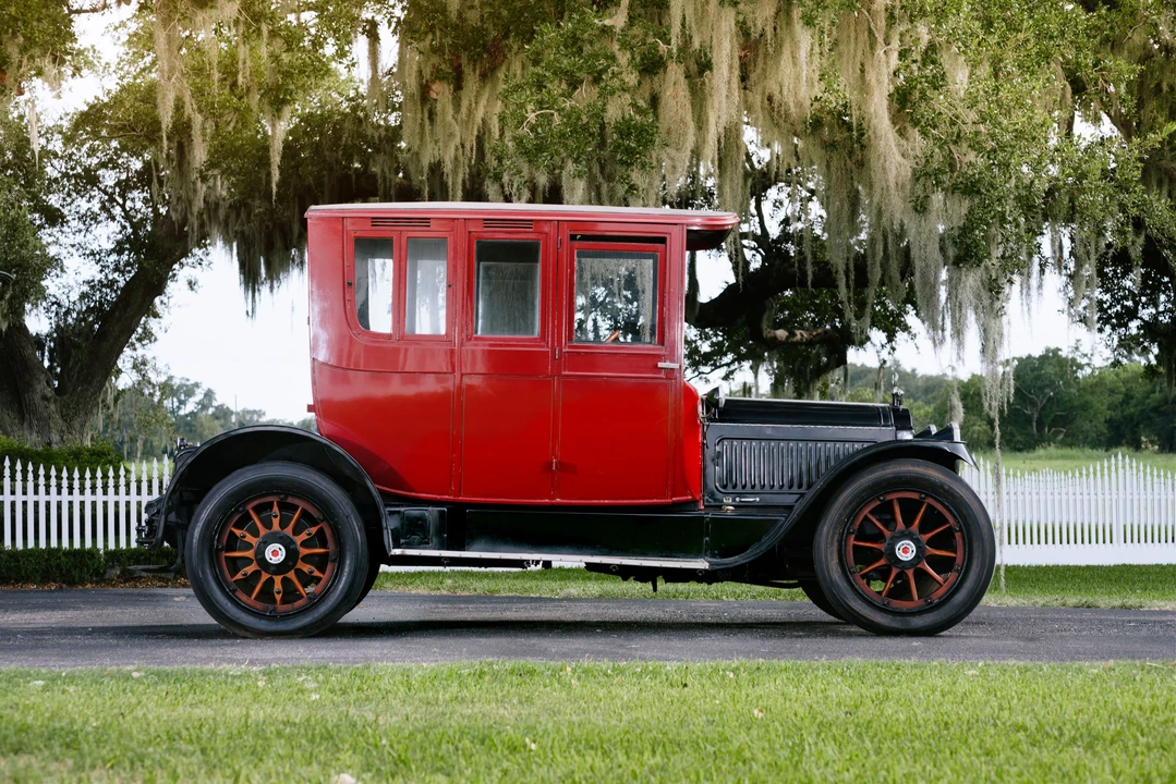 1917 Packard Twelve - Image 11 of 31
