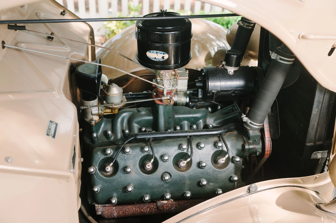 1935 Ford Model 48 & 68 - Image 17 of 24