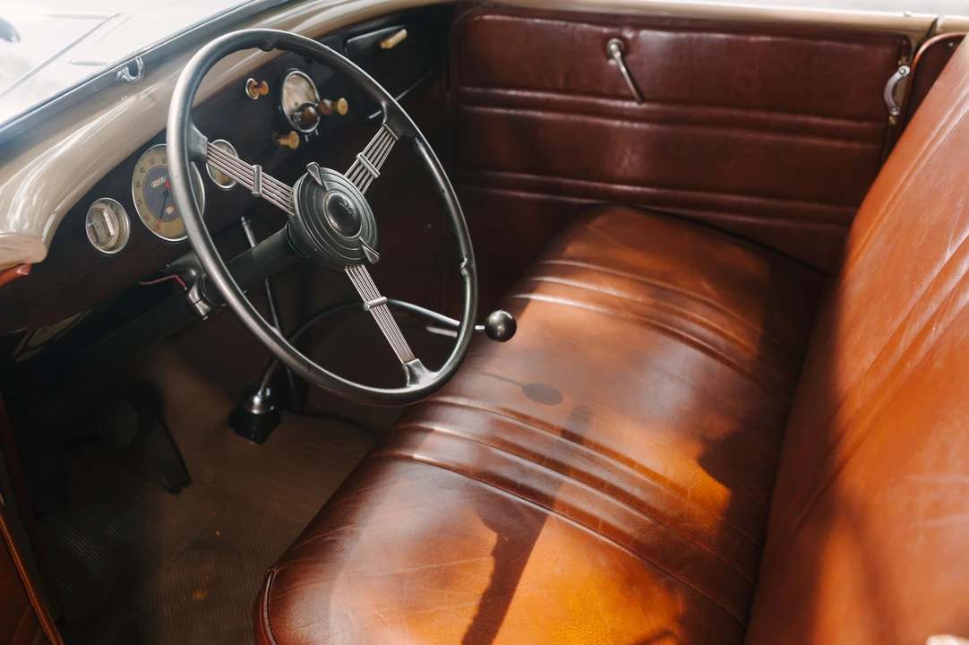 1935 Ford Model 48 & 68 - Image 13 of 24