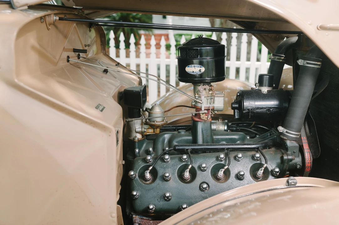 1935 Ford Model 48 & 68 - Image 15 of 24