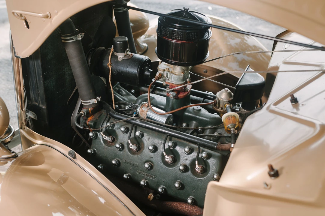 1935 Ford Model 48 & 68 - Image 18 of 24