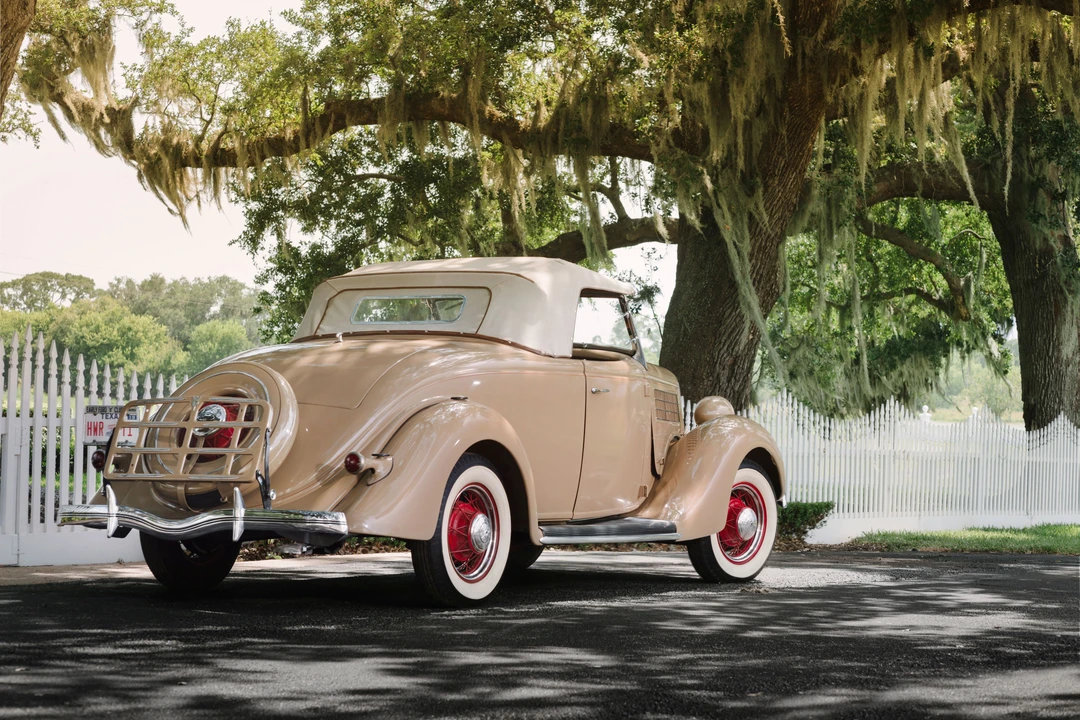 1935 Ford Model 48 & 68 - Image 7 of 24
