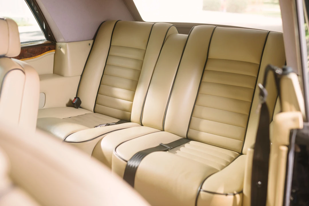 1989 Rolls-Royce Corniche Series II - Image 17 of 24
