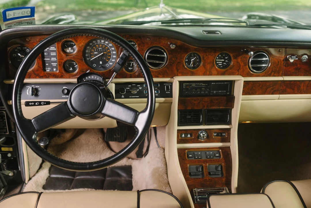 1989 Rolls-Royce Corniche Series II - Image 21 of 24