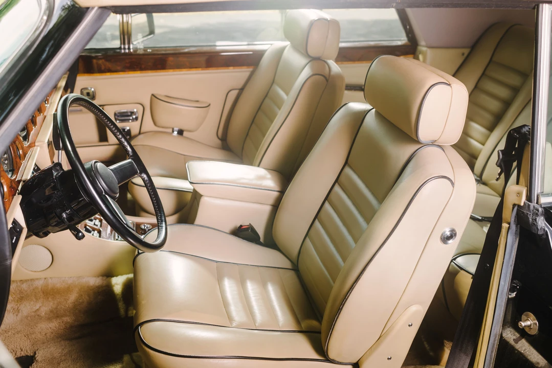 1989 Rolls-Royce Corniche Series II - Image 18 of 24