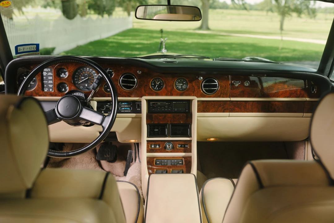 1989 Rolls-Royce Corniche Series II - Image 20 of 24