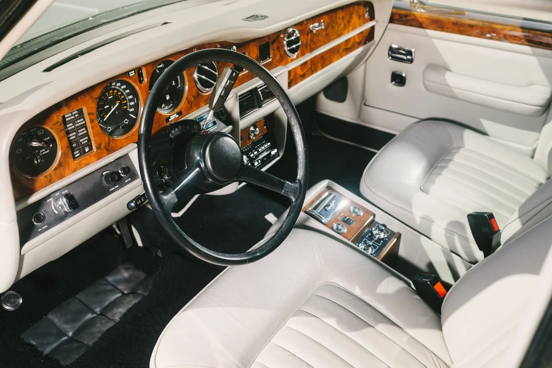 1985 Rolls-Royce Silver Spur & Spirit I - Image 17 of 18