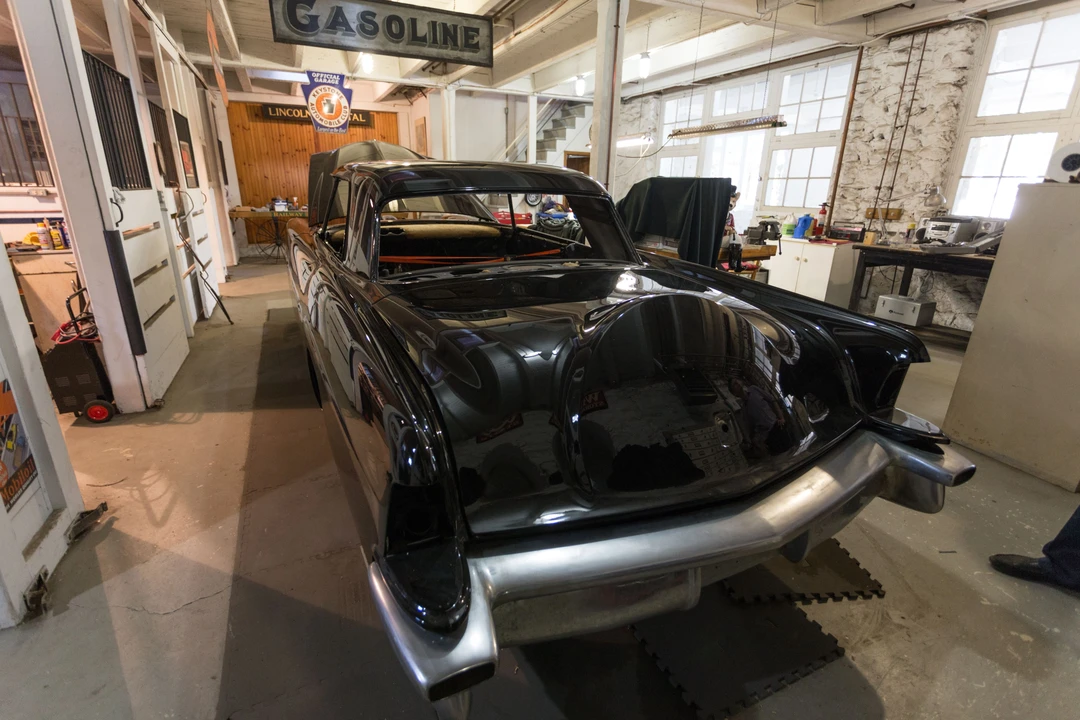 1956 Lincoln Continental Mark II - Image 11 of 31