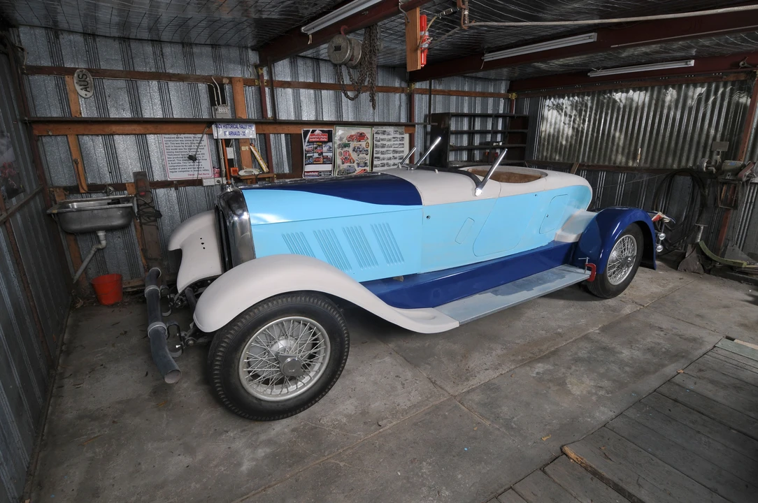 Auburn Speedster - Image 2 of 8