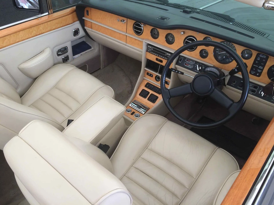 1989 Rolls-Royce Corniche Series II - Image 8 of 13