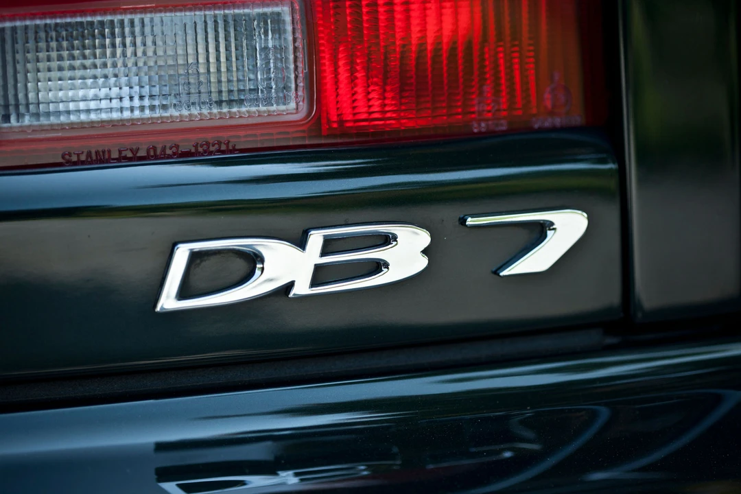2000 Aston Martin DB7 Vantage - Image 13 of 14