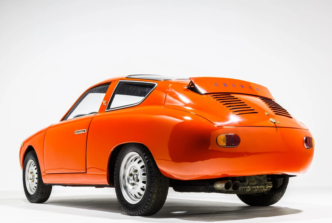 Abarth 1000 - Image 2 of 8