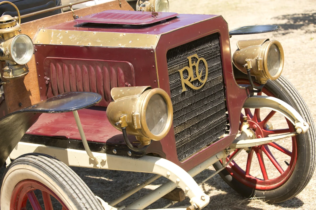 1905 Reo - Image 2 of 19