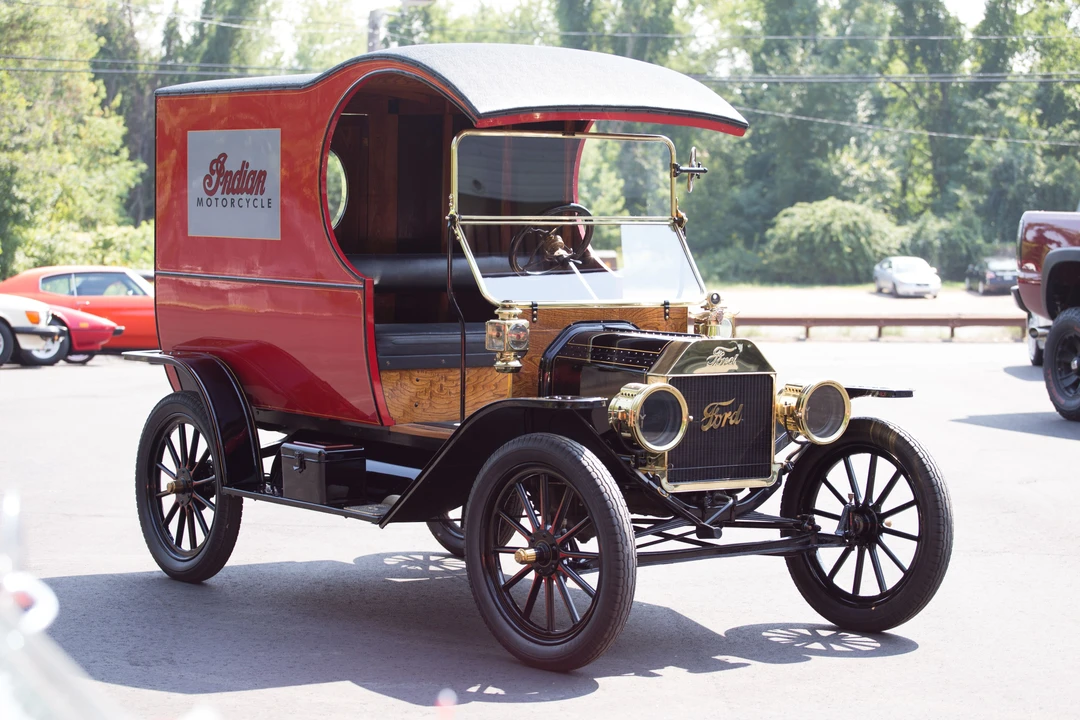 1915 Ford Model T - Image 3 of 26
