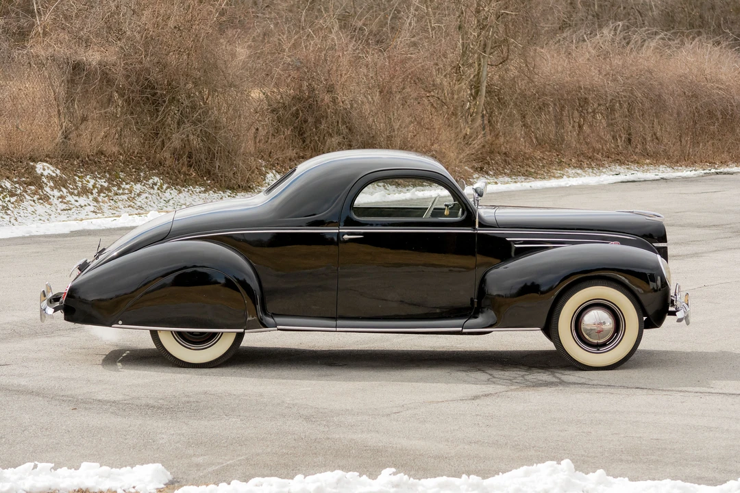 1939 Lincoln Zephyr - Image 30 of 31