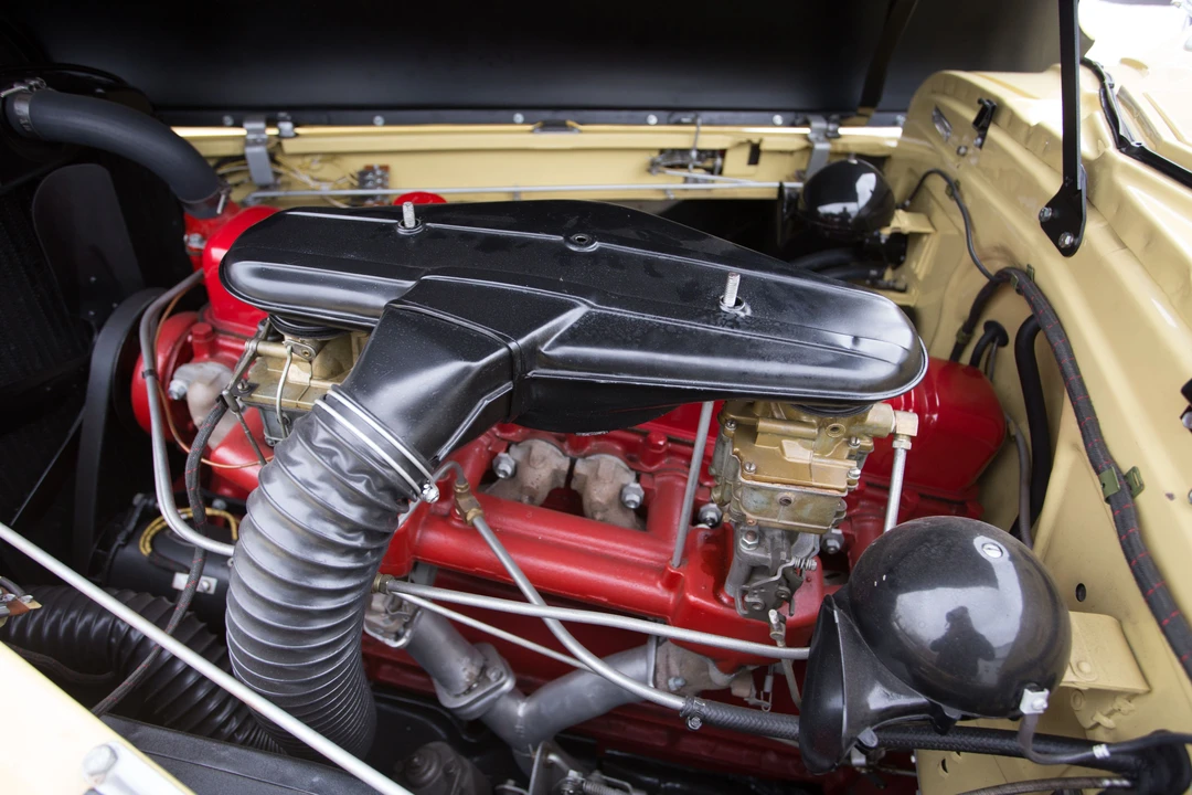 1941 Buick Roadmaster - Image 13 of 21