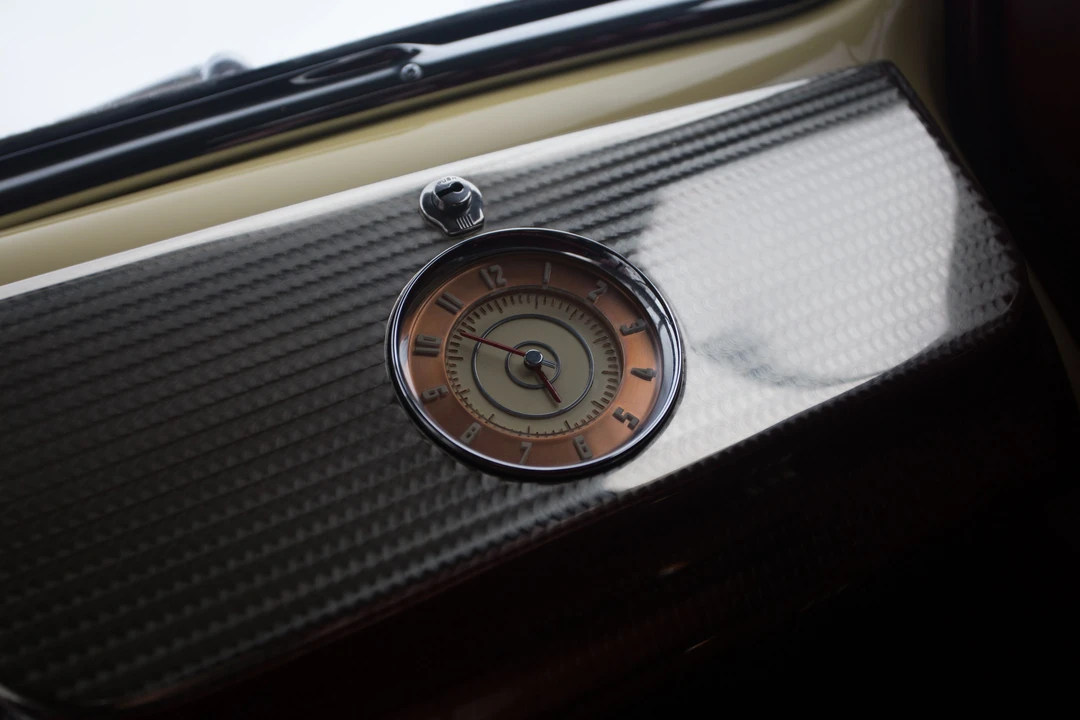 1941 Buick Roadmaster - Image 17 of 21