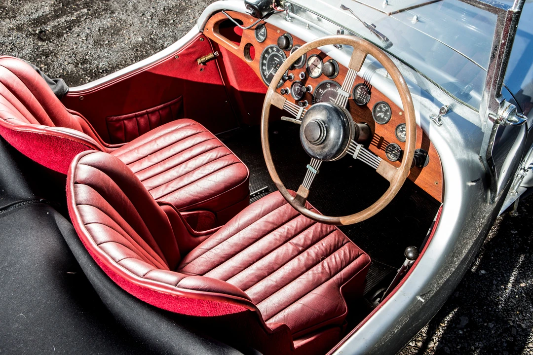 1933 Lagonda - Image 9 of 9