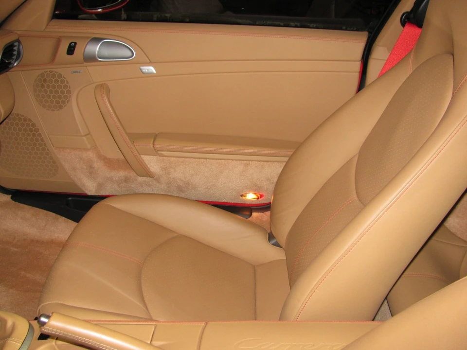 2008 Porsche 997 Carrera 4 - Image 4 of 5
