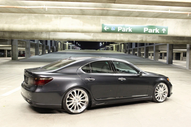 2008 Lexus LS 4th Gen - Image 2 of 14