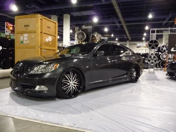 2008 Lexus LS 4th Gen - Image 12 of 14