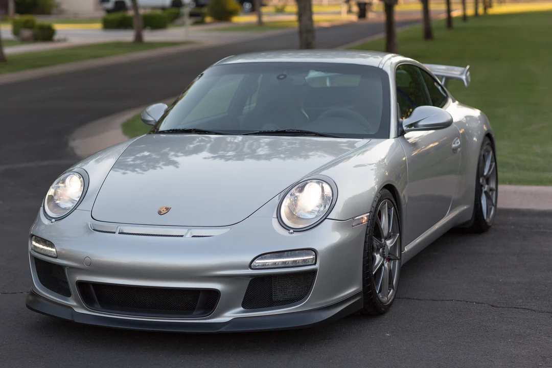2010 Porsche 997 GT3 - Image 2 of 9